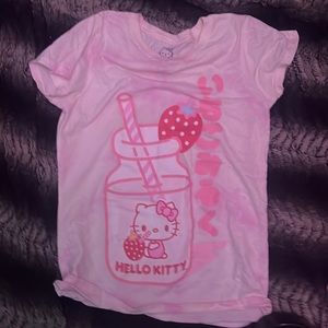 Hello kitty shirt from hot topic